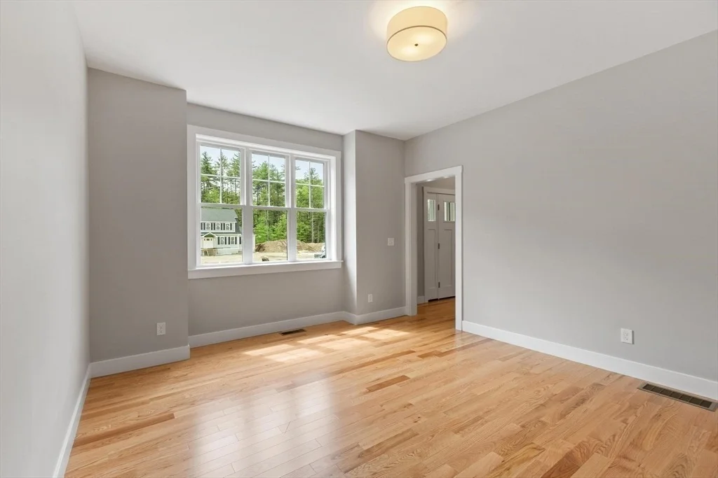 Photo of 16 Unkety Brook Way