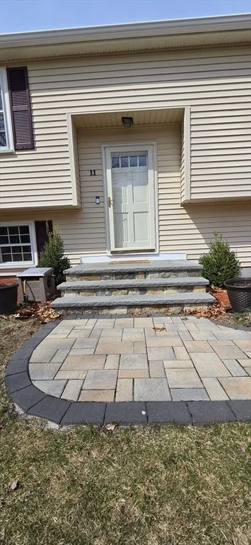 Photo of 11 Juniper Brook Rd