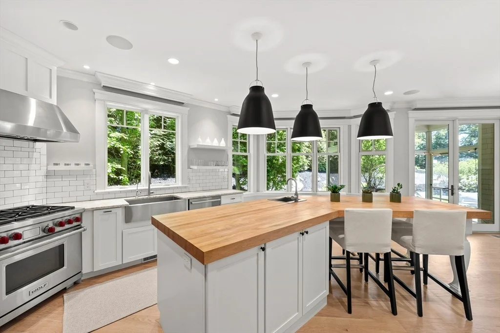 Photo of 45 Whitehall Cir