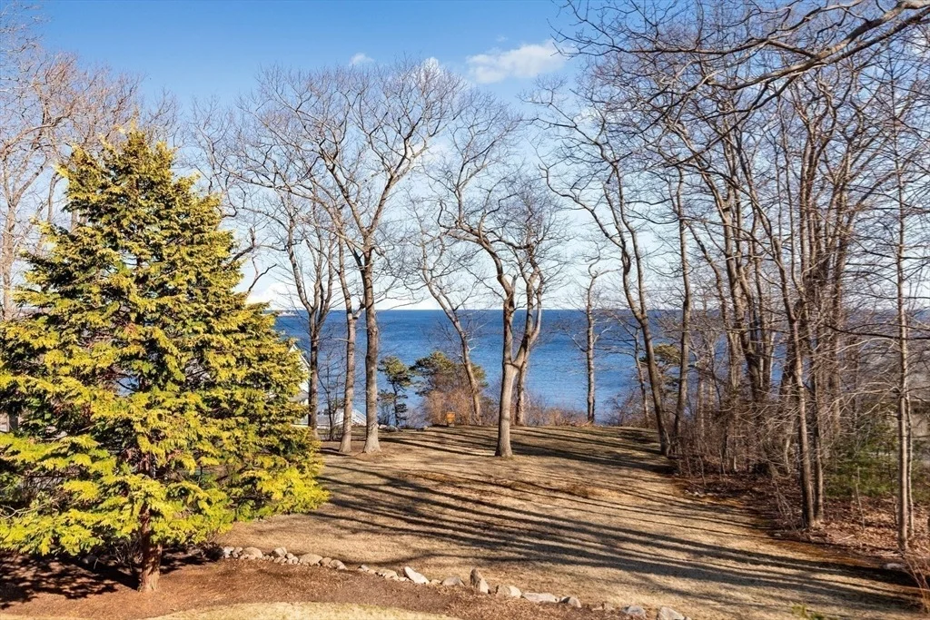 Photo of 92 Hesperus Ave