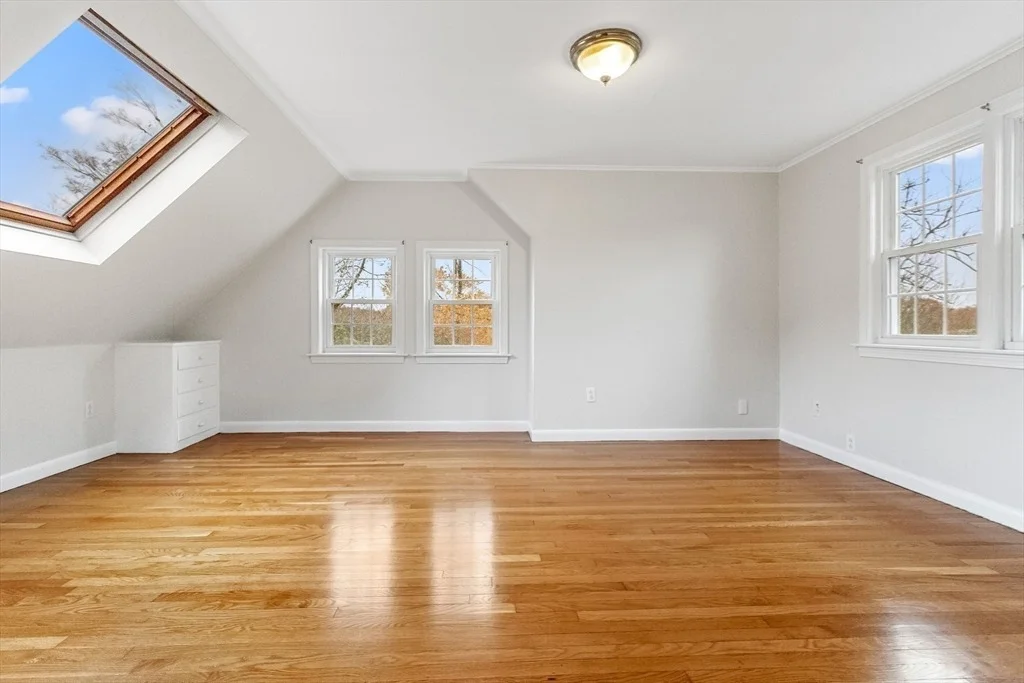 Photo of 30 Amherst Rd