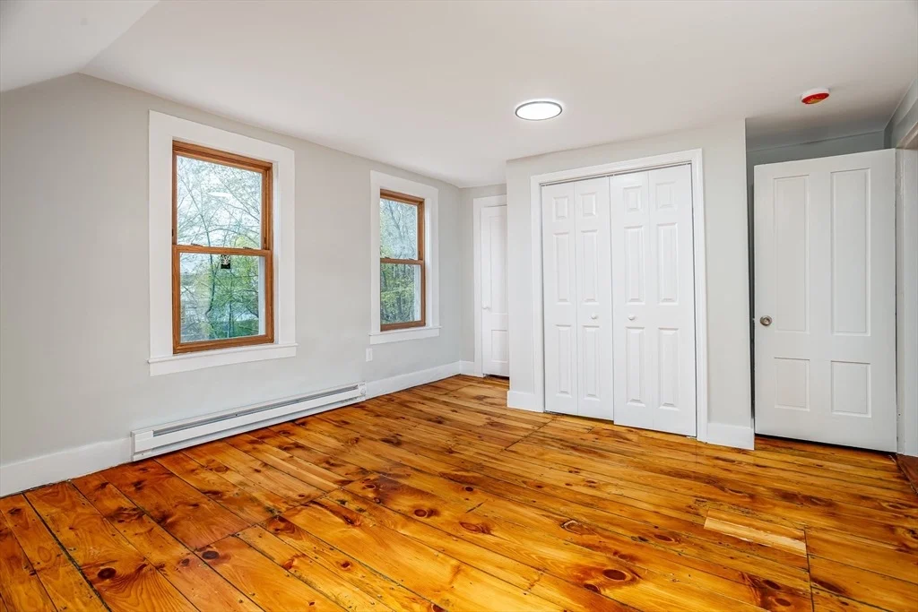 Photo of 31 Charles Pl