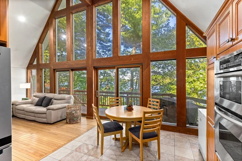Photo of 32 Pineview Ter