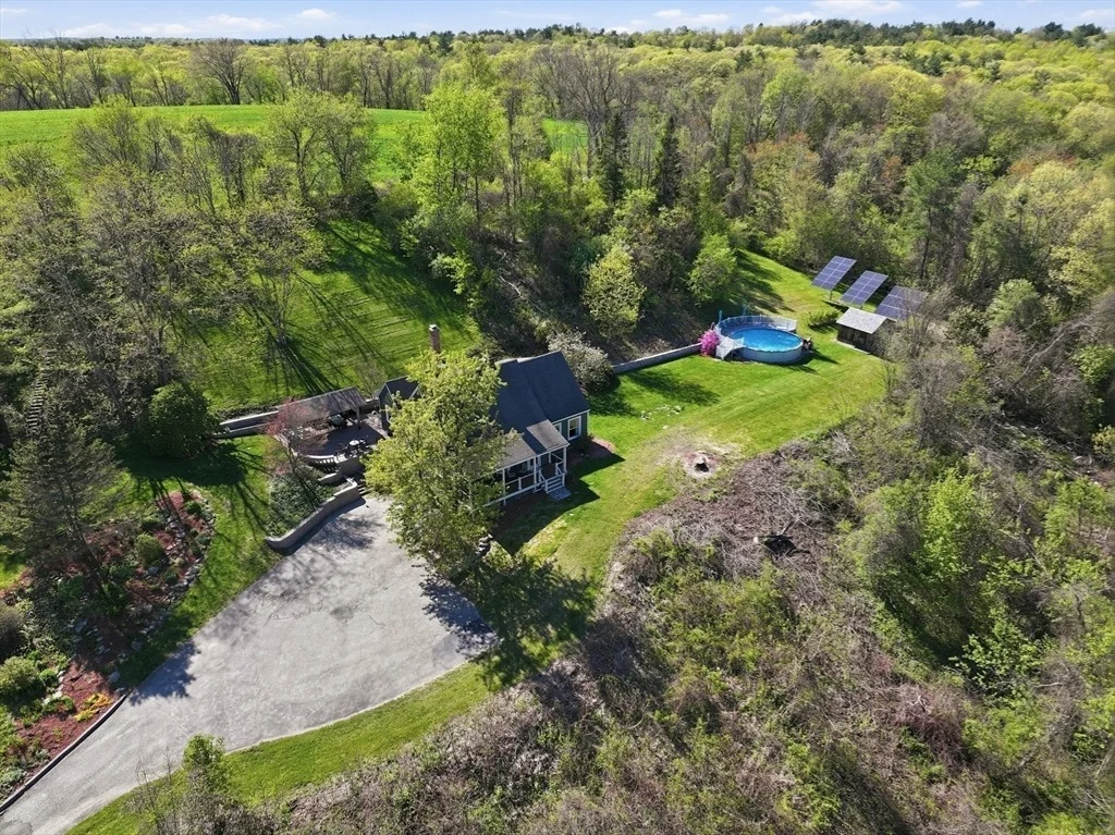 Photo of 96 Town Farm Road