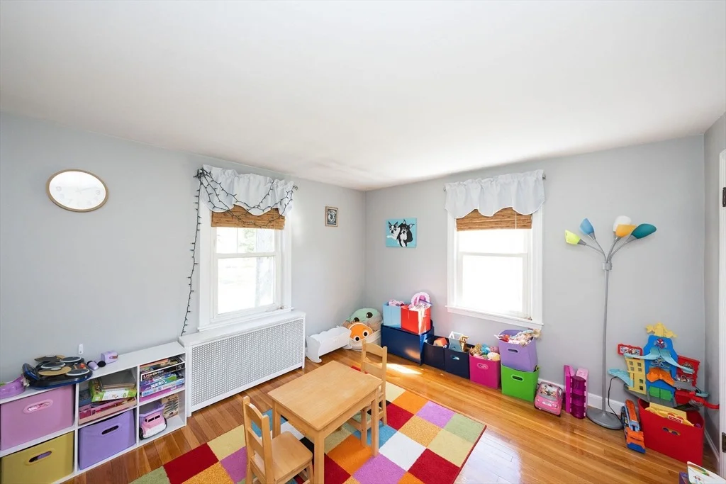 Photo of 37 Maple St