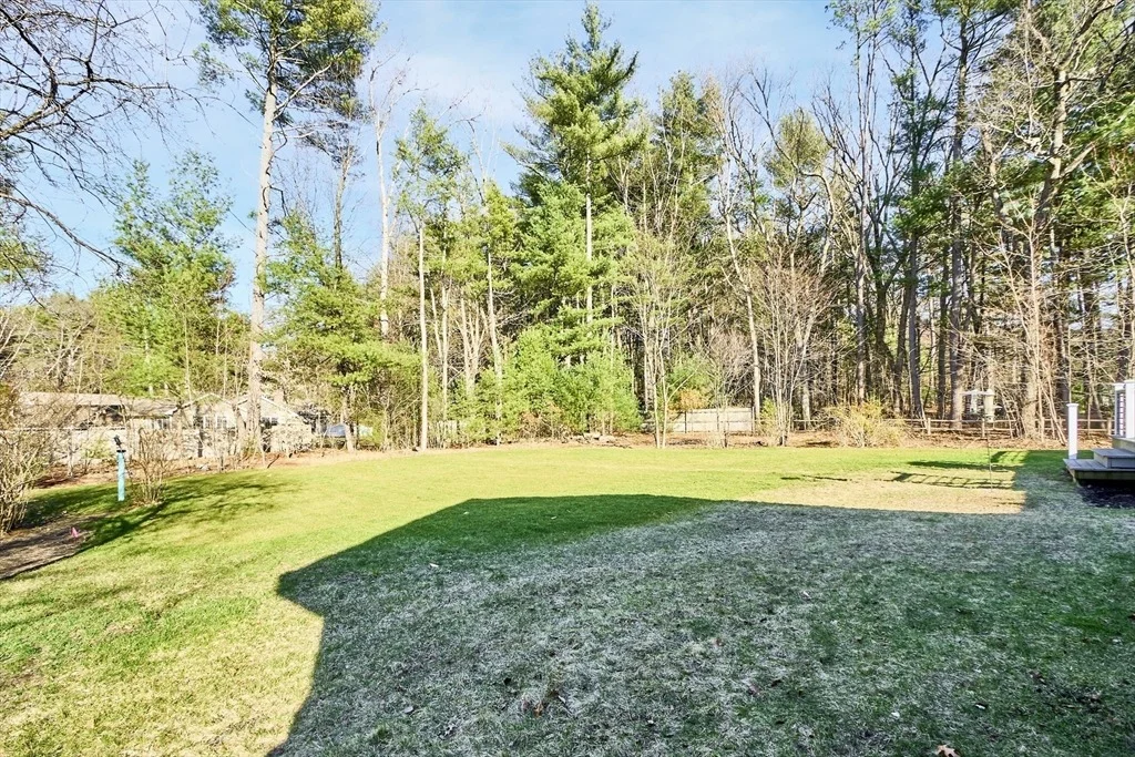 Photo of 335 Still River Rd