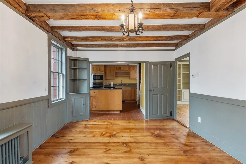 Photo of 35 Central St