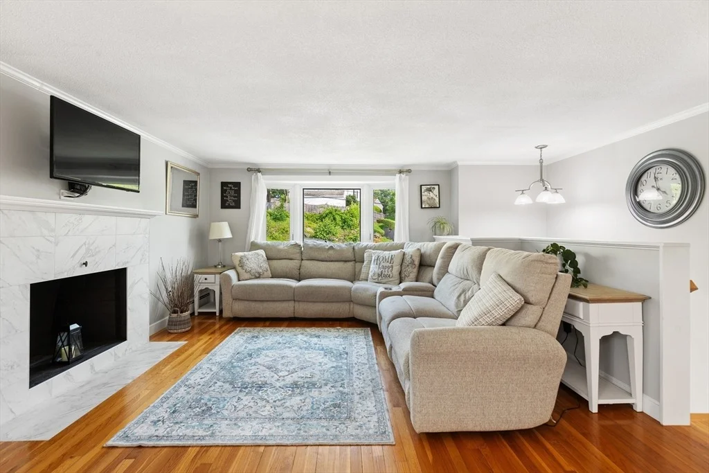 Photo of 10 Murdock Dr