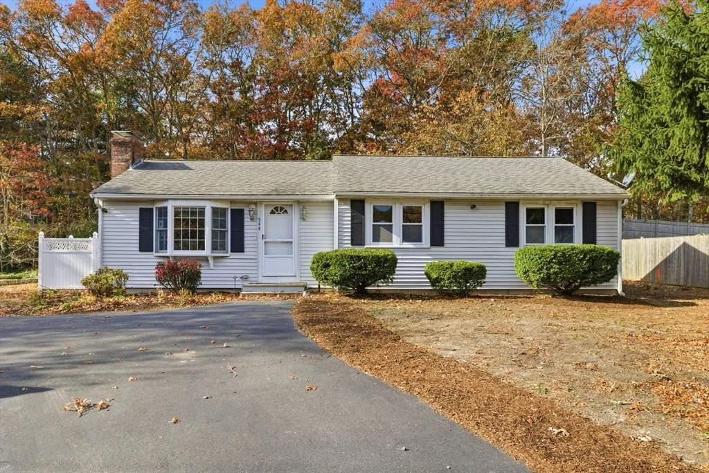 Photo of 544 Cotuit Rd