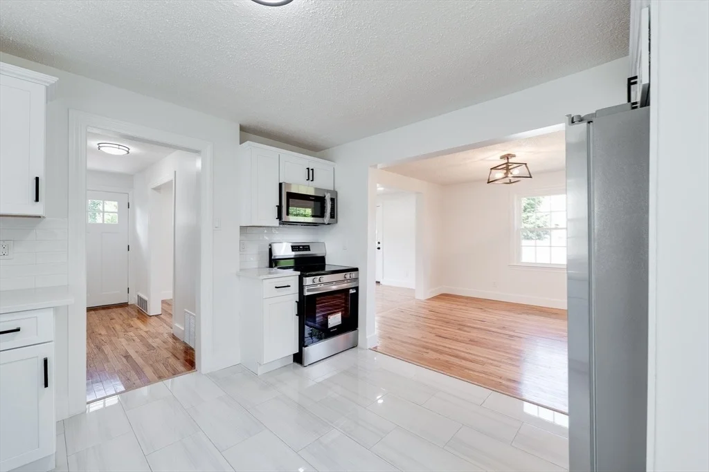 Photo of 1386 Piper Rd