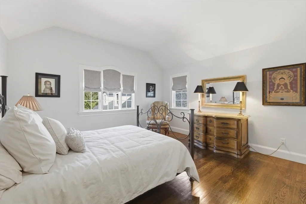Photo of 98 Bridle Trail Rd