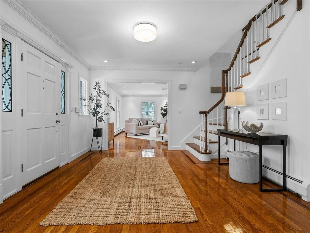 Photo of 10 Livingston Rd