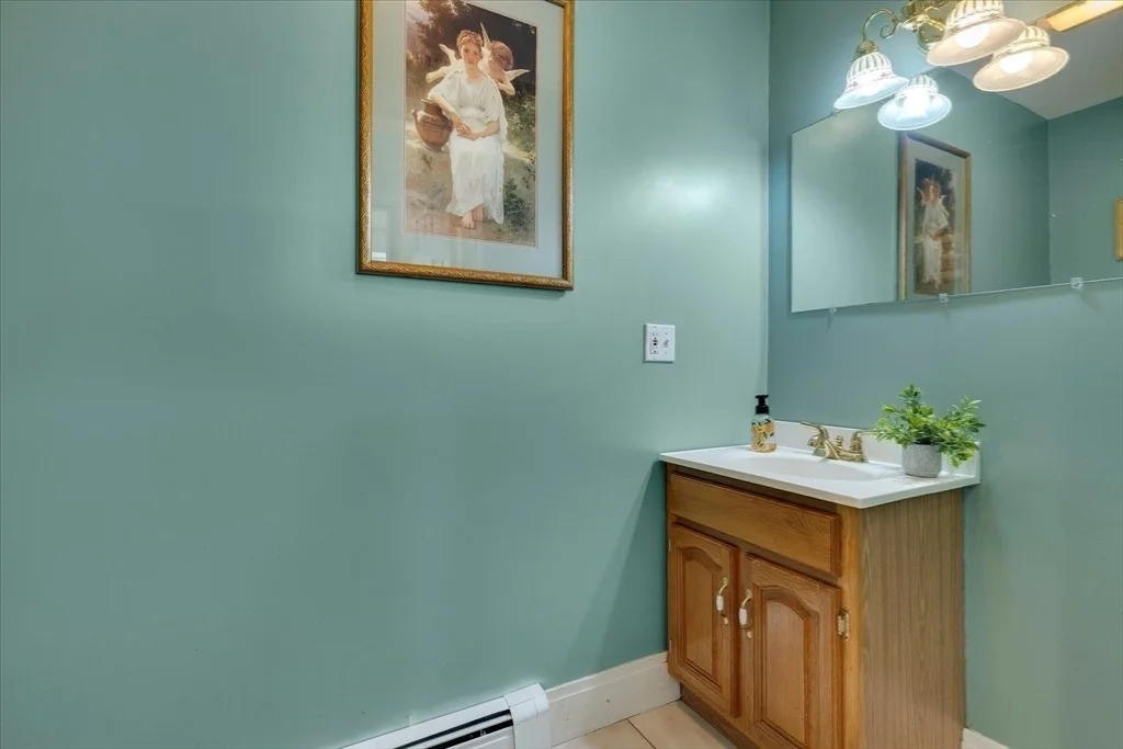 Photo of 290 Mendell Rd