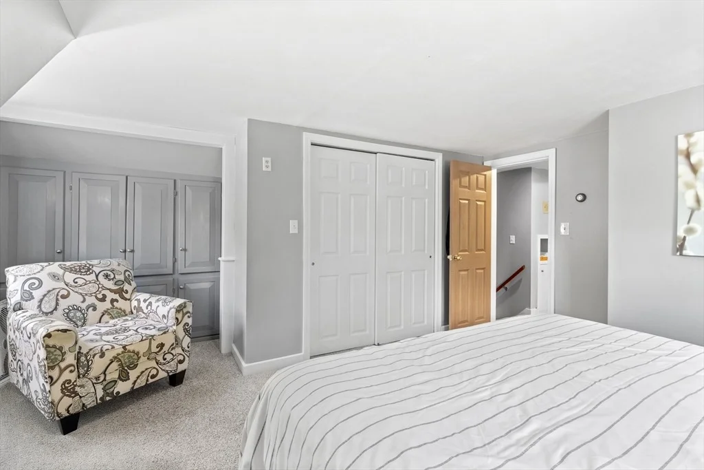 Photo of 10 Brookside Drive