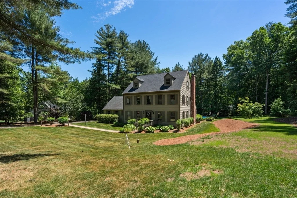 Photo of 180 Loomis Ridge