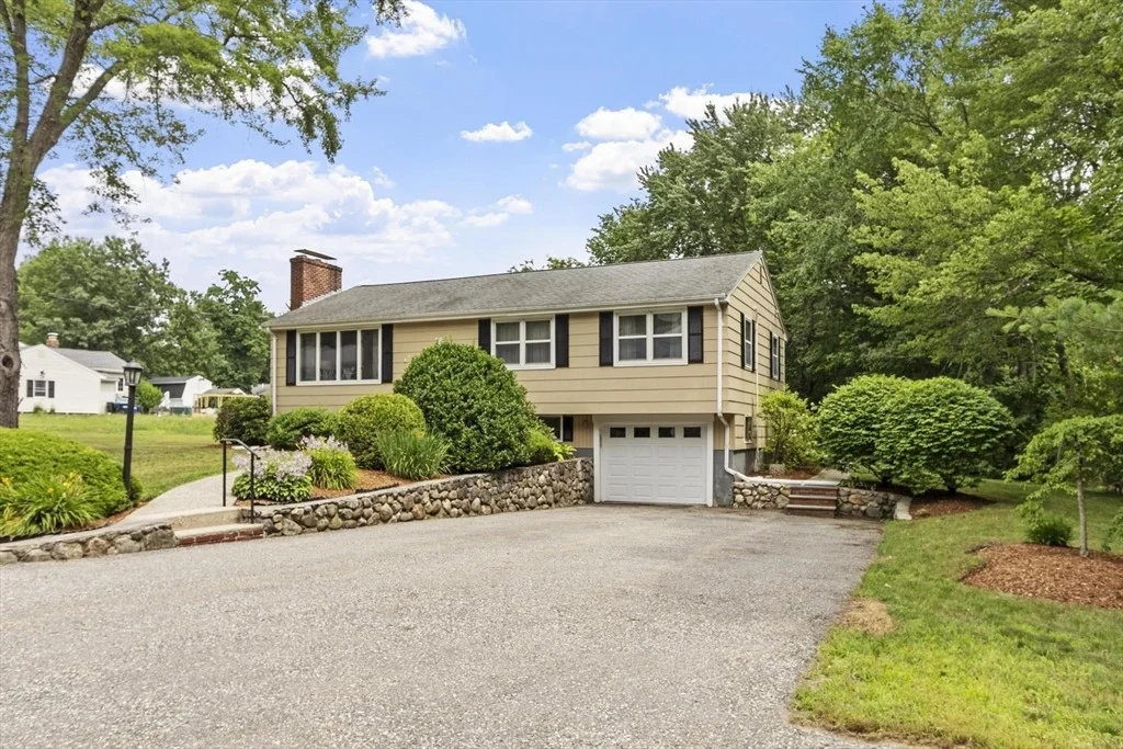 Photo of 2 Appletree Lane