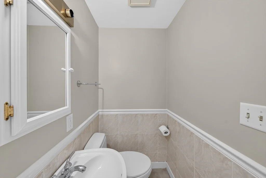Photo of 41 Maple St