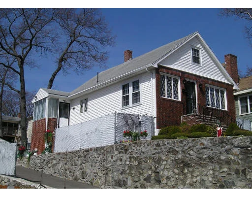 Photo of 98 Boardman Ave