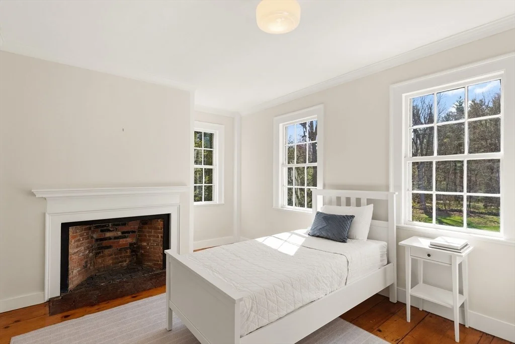Photo of 167 Elm Street