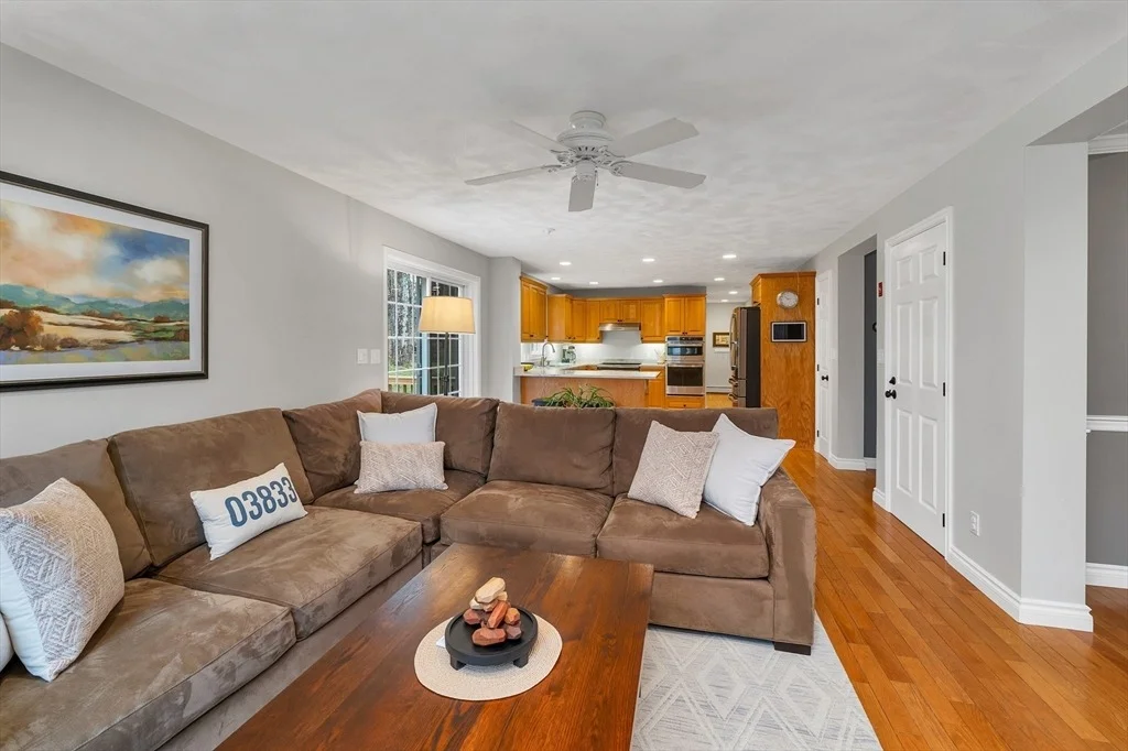 Photo of 9 Juniper Ridge Road