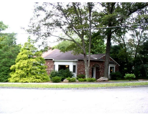 Photo of 2 Appian Drive