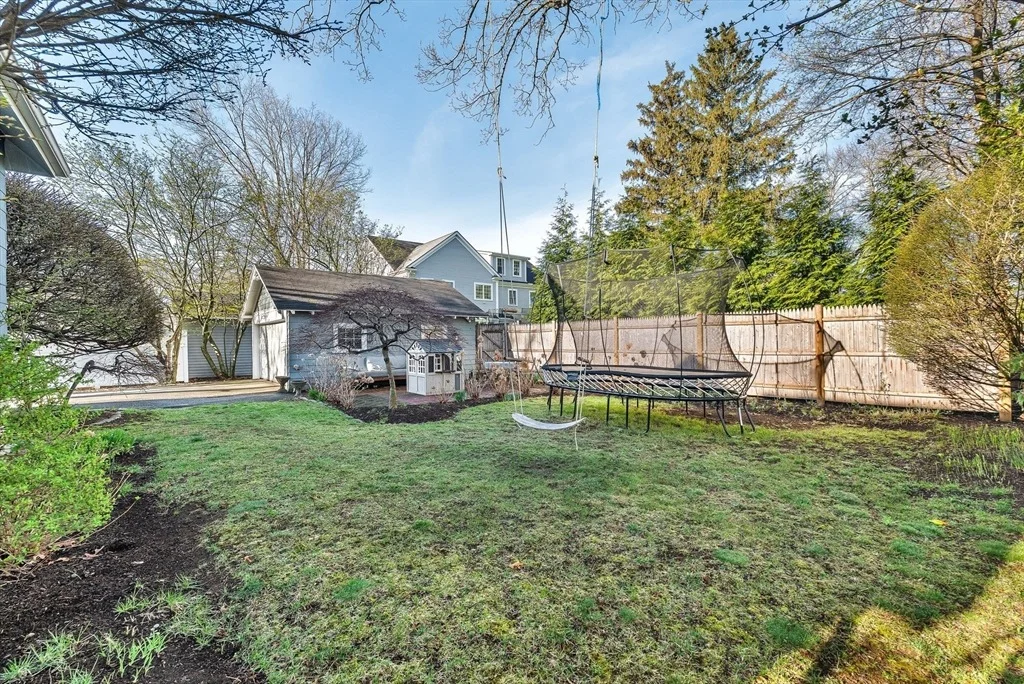 Photo of 711 Webster Street