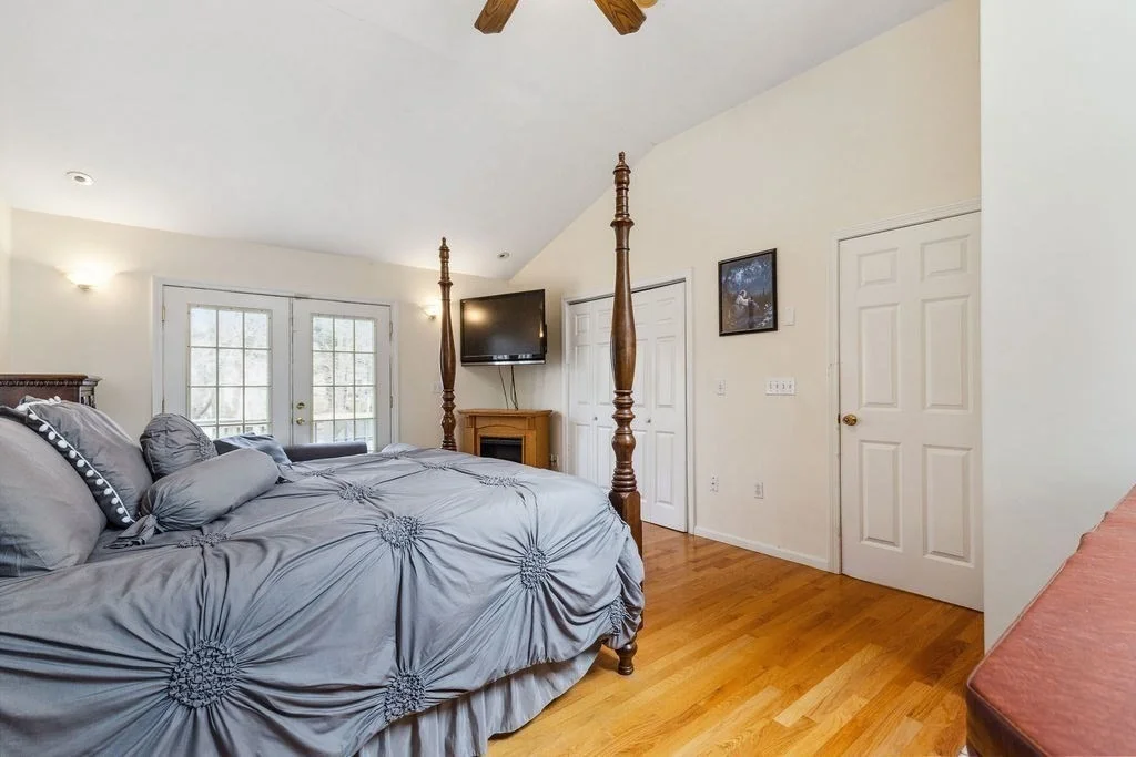 Photo of 54 Lisa Dr