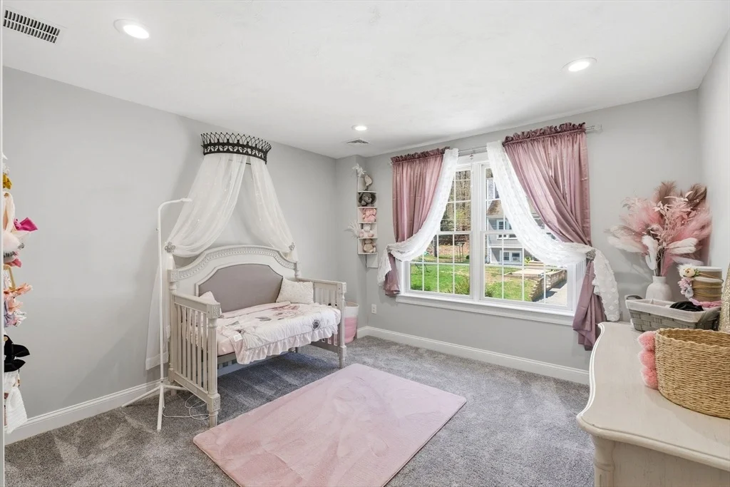 Photo of 70 Shady Ln