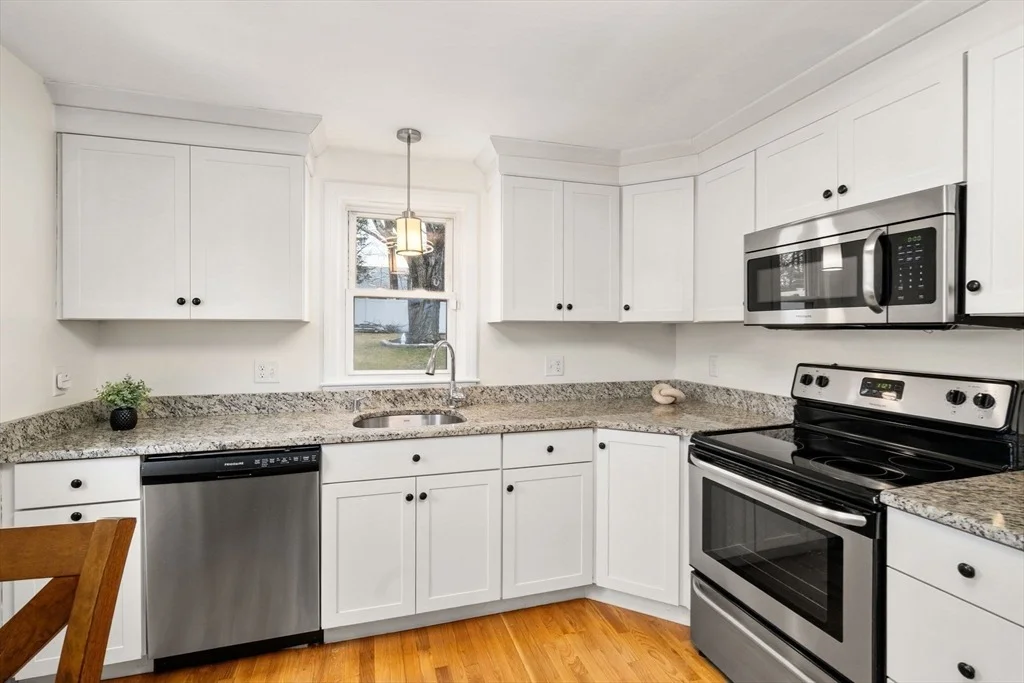 Photo of 38 Irving Dr
