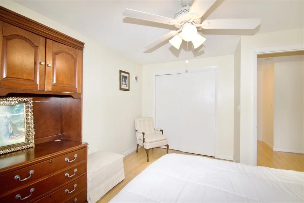 Photo of 2 Barton St