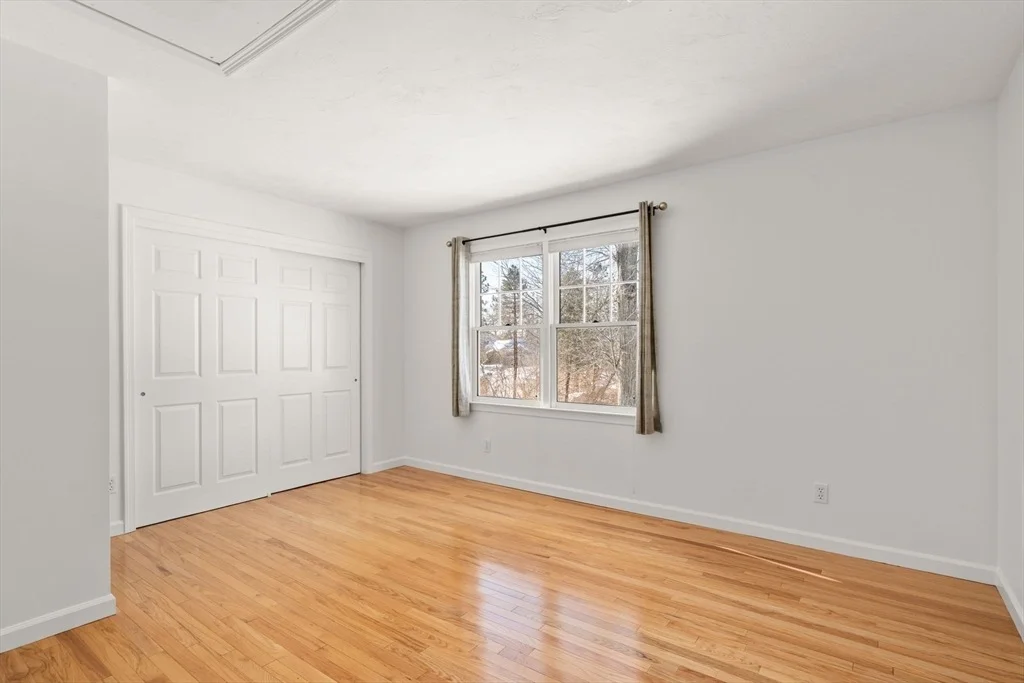 Photo of 48 Algonquian Dr