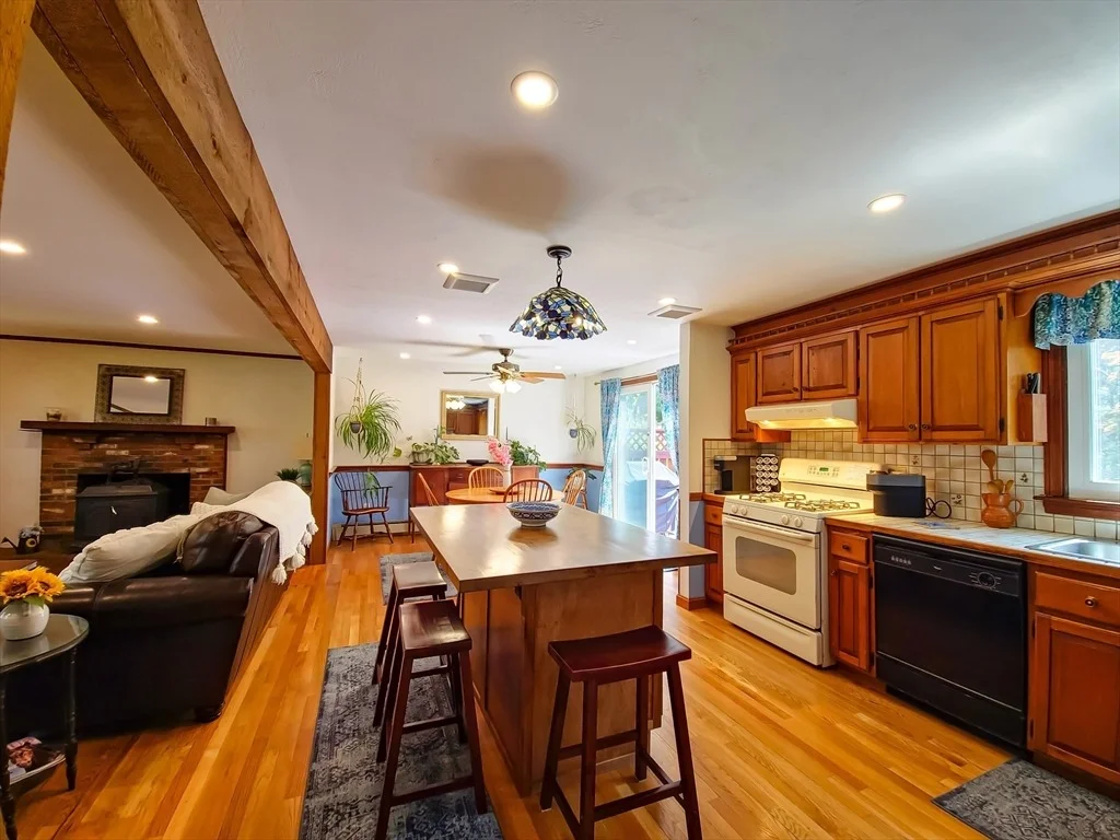 Photo of 8 Schooner Ln