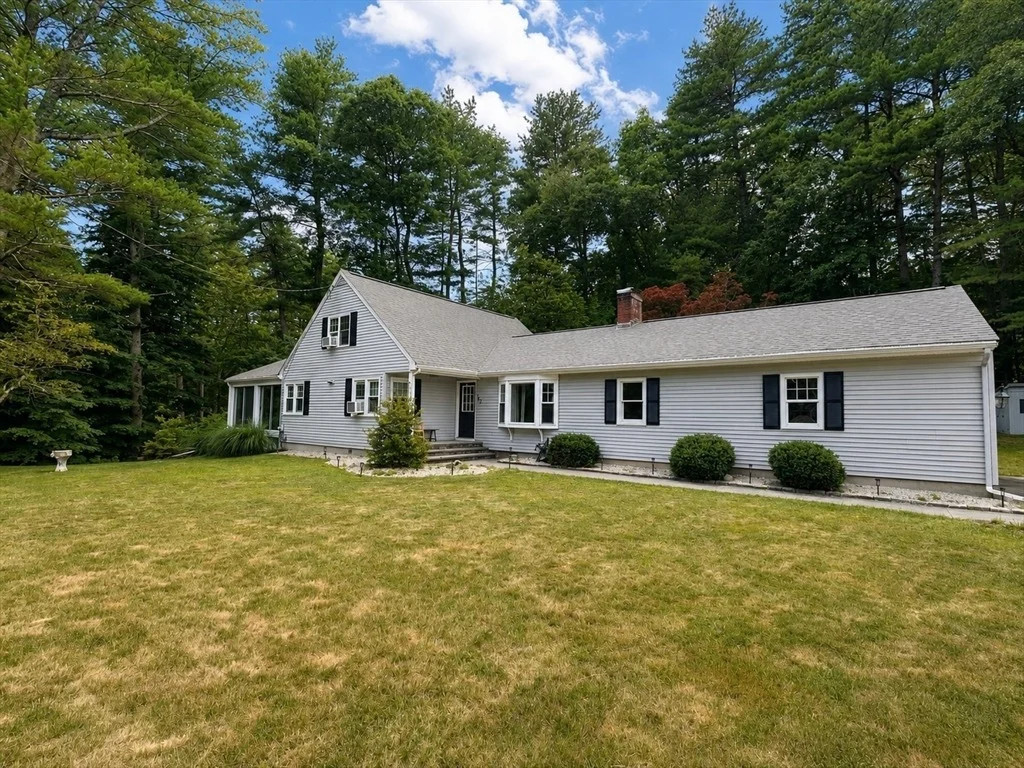 Photo of 167 Gates Pond Rd