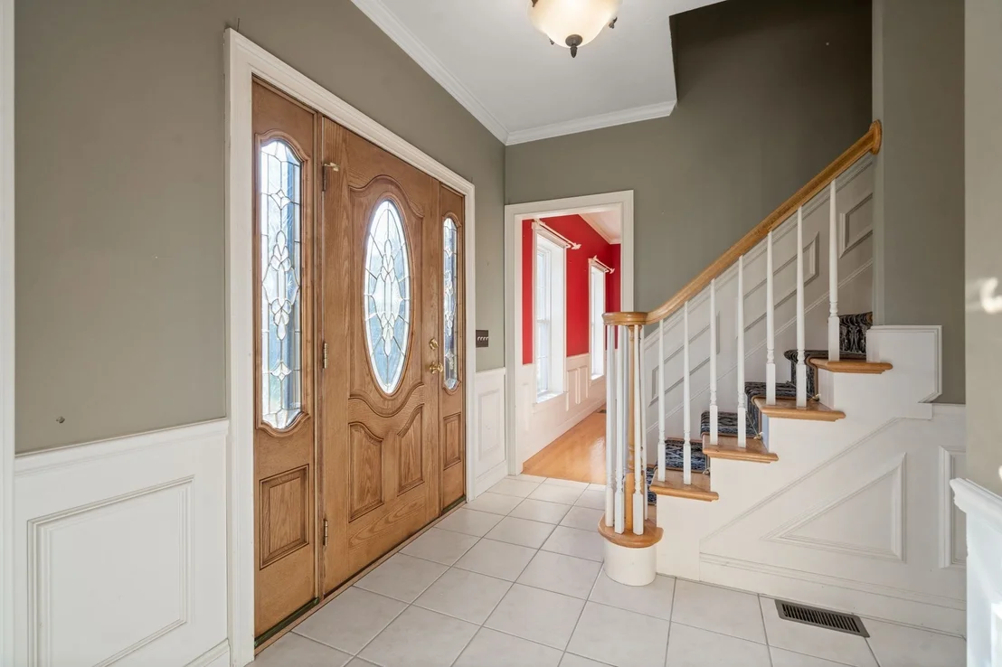 Photo of 34 Laurelwood Dr