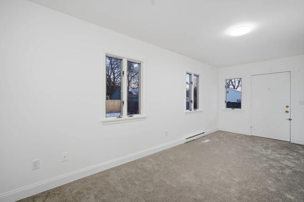 Photo of 25 Pheland St