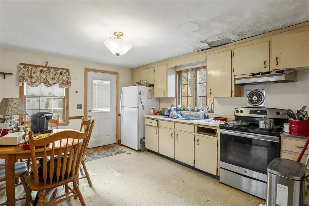 Photo of 15 Crescent Rd