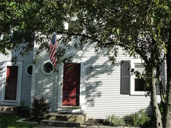 Photo of 11 Ledgecrest Drive