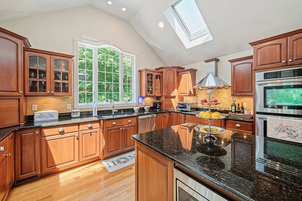 Photo of 136 Wolf Pond Road