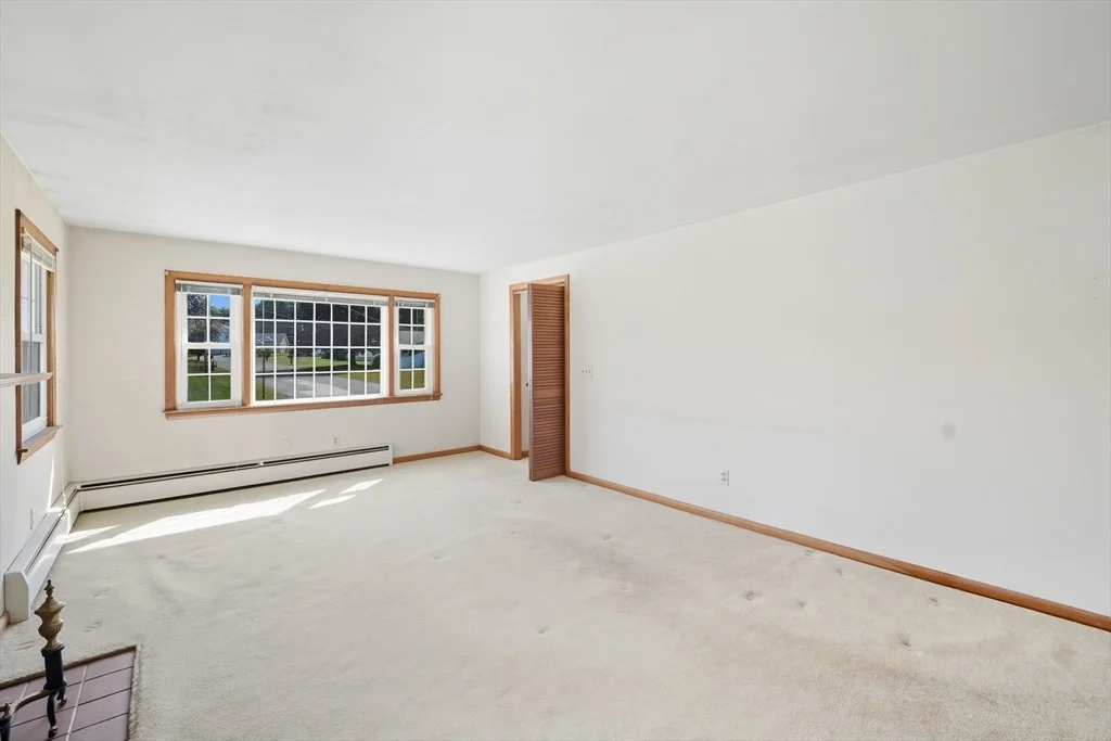 Photo of 69 Beveridge Blvd