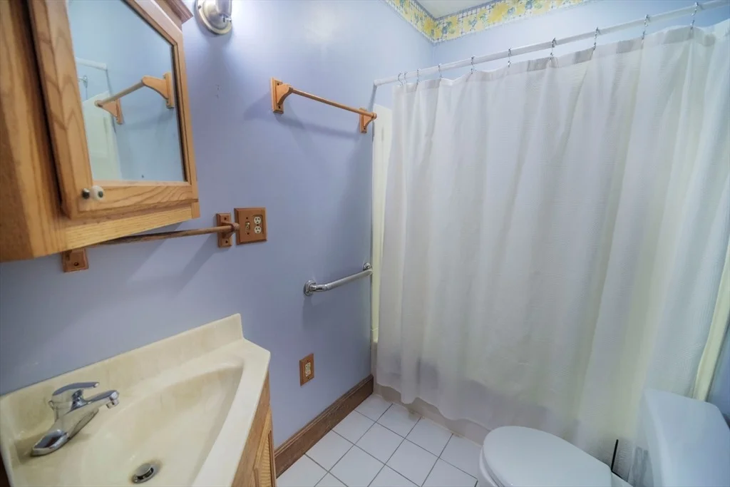 Photo of 255 High St Hill Rd