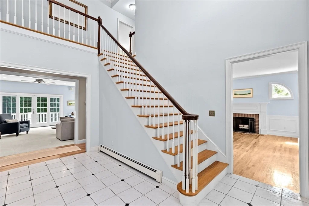 Photo of 76 Clapp Rd