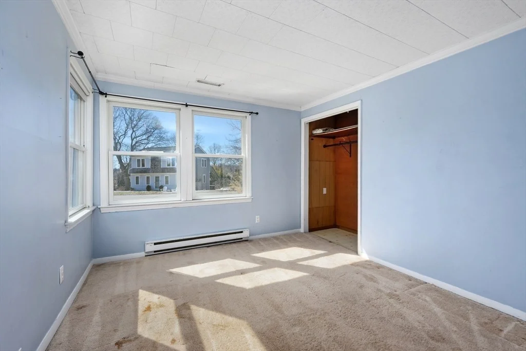 Photo of 107 Knott Ave