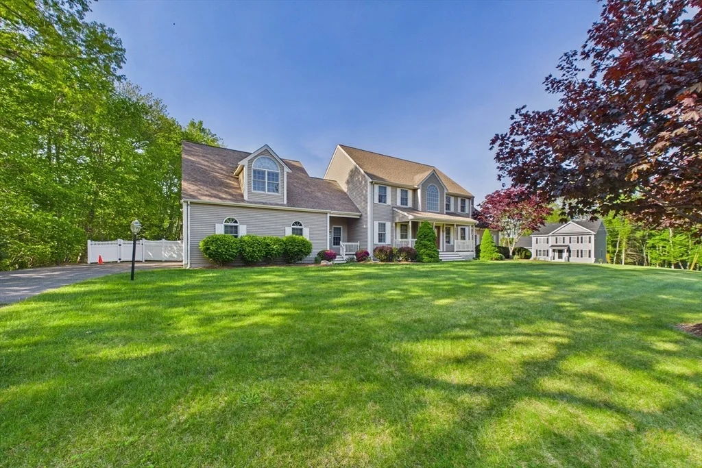Photo of 7 Jocelyn Cir