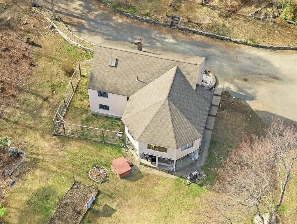 Photo of 6 Plum Tree Ln