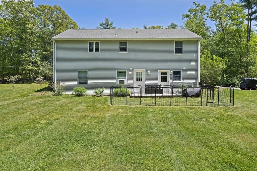Photo of 136 Elm St
