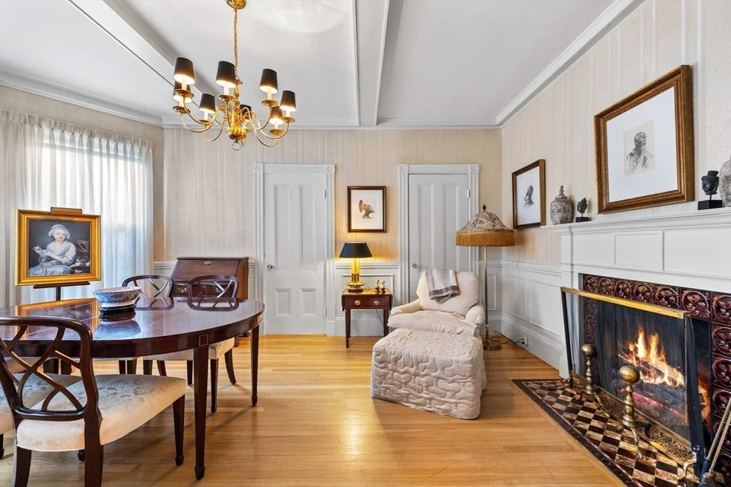 Photo of 16 Central St
