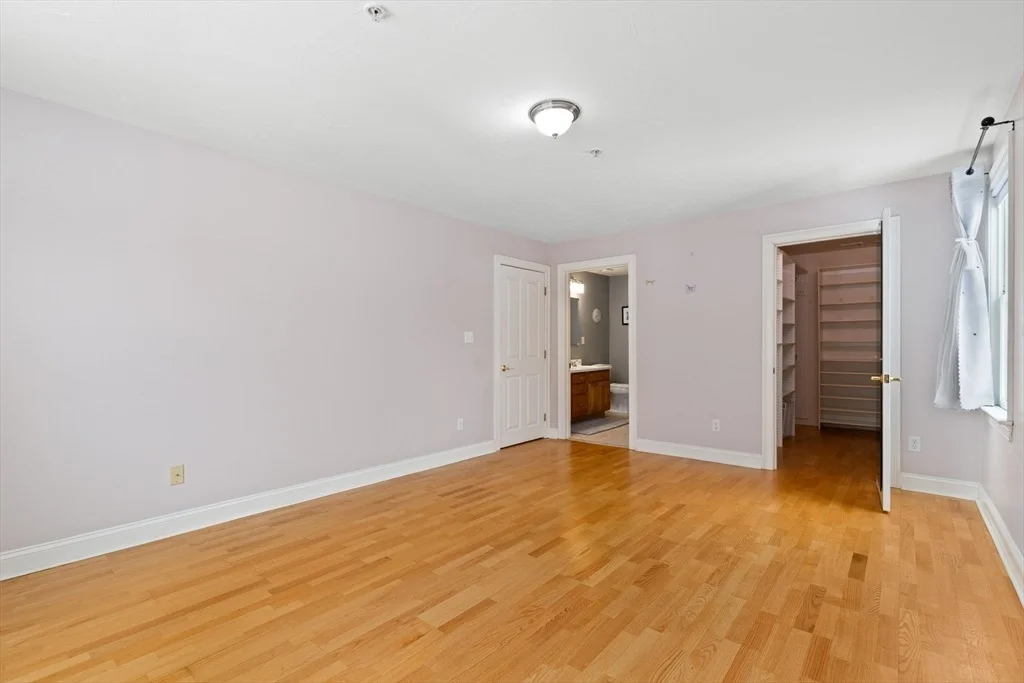 Photo of Unit G at 29 Maple St