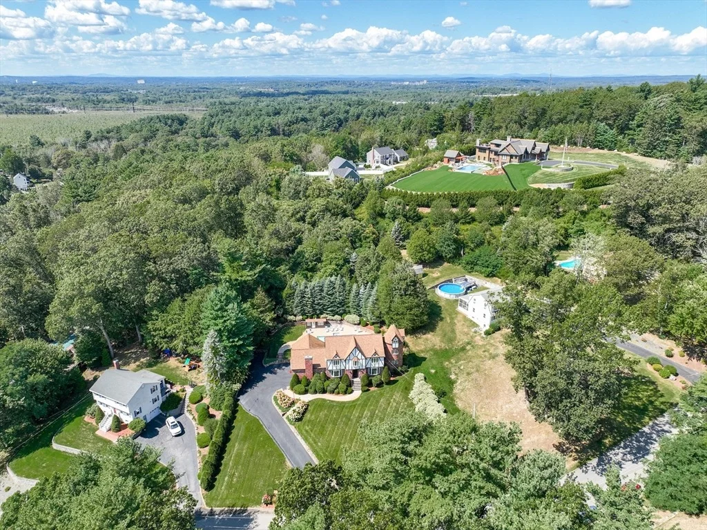 Photo of 68 Catamount Rd