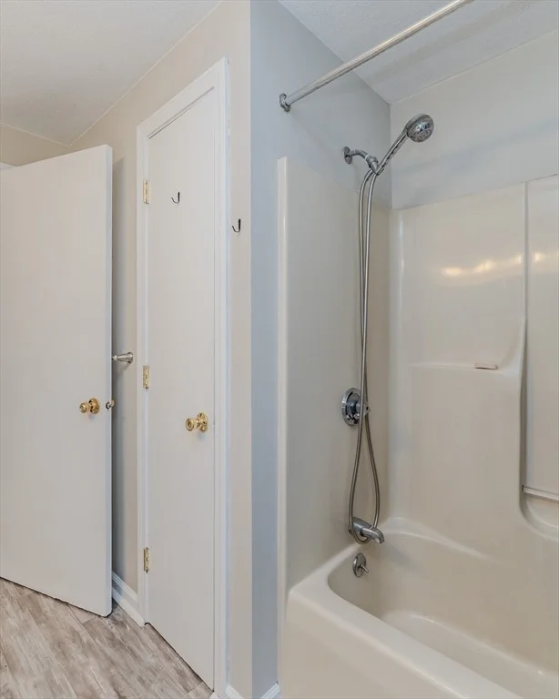 Photo of 43 Elaine Dr