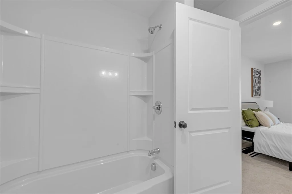 Photo of Unit D at 63 North Street